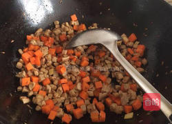 孜然羊肉粒的做法图解5