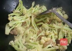 五花肉炒花菜的做法图解7