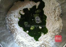 绿玫瑰花卷的做法图解6