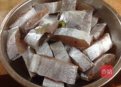 炸鱼段的做法图解2