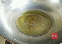 香辣开边蚕蛹的做法图解7