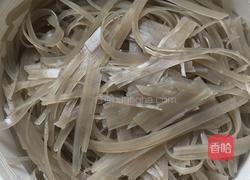 洋葱肉丝炒地瓜粉丝的做法图解4