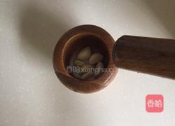 粉蒸芹菜叶的做法图解4