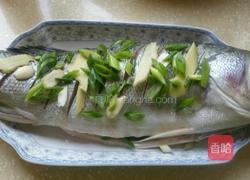 清蒸鲈鱼的做法图解4