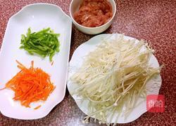 金针菇炒肉丝的做法图解2
