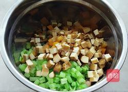 五香花生米的做法图解7