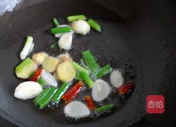 蚕蛹炒韭菜的做法图解4