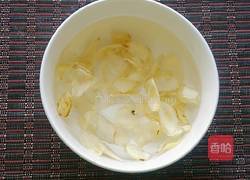 百合莲子粥的做法图解3