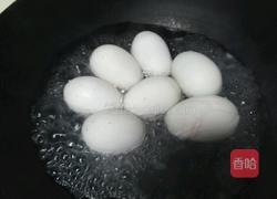 虎皮鸭蛋的做法图解1