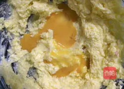 Illustration of how to make heart-shaped two-color cookies 4