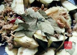 酱香肉末烧茄子的做法图解6