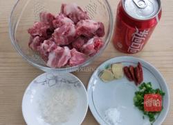 可乐排骨的做法图解1