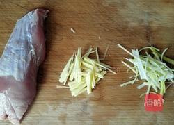 炸里脊肉的做法图解1