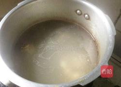 西红柿排骨汤的做法图解5