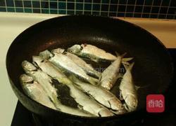 鱼罐头的做法图解2