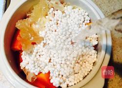 木瓜银耳西米露，丰胸美颜的做法图解2