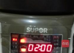 黄豆海带排骨汤的做法图解3