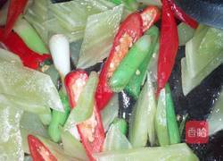 莴苣炒老腊肉的做法图解6