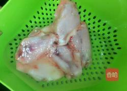 豉油鸡翅的做法图解1