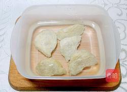 红枣冰糖炖燕窝的做法图解1