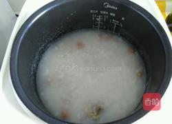 花生咸排骨粥的做法图解8