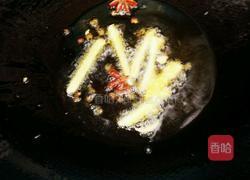 蒜香基尾虾的做法图解1