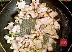 腐竹木耳炒肉的做法图解9