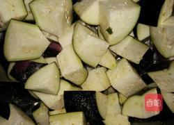 西红柿炒茄子的做法图解1