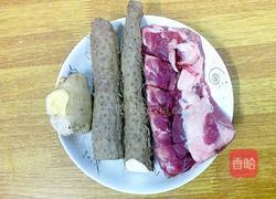 淮山排骨汤的做法图解1