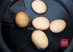 啤酒煮鸡蛋的做法图解2