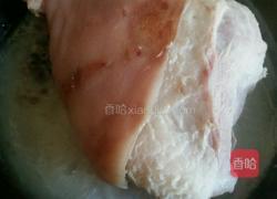 红焖肘子的做法图解4