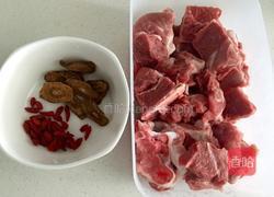 牛蒡排骨汤的做法图解1