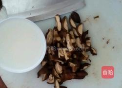瘦肉炒香菇的做法图解5