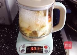 雪梨银耳汤的做法图解10