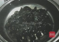 凉拌云耳的做法图解2