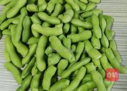 五香茶煮毛豆的做法图解1