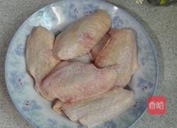 油炸鸡翅的做法图解1