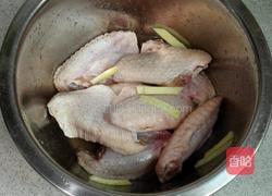 油炸鸡翅的做法图解2