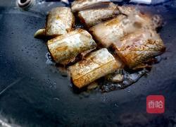 家常红烧带鱼的做法图解11