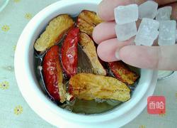 银耳红枣莲子汤的做法图解8