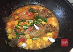 番茄焖石斑鱼块的做法图解9