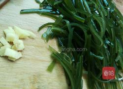 排骨炖海带的做法图解2