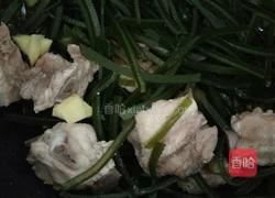 排骨炖海带的做法图解3