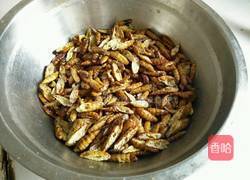 香酥开边蚕蛹的做法图解5