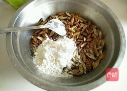 香酥开边蚕蛹的做法图解6