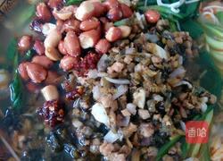 雪菜肉末面条的做法图解4