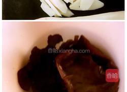 木耳炒山药的做法图解1