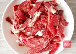 孜然牛肉的做法图解1