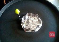 无油煎鸡蛋的做法图解2