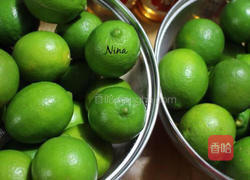 自制柠檬醋的做法图解1